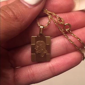 Gold necklace. Proof of authenticity is provided.